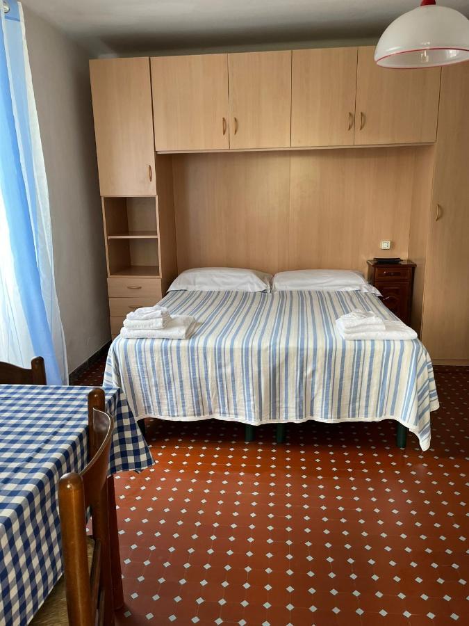 מרינה די מסה Casa Violetta Bed & Breakfast מראה חיצוני תמונה