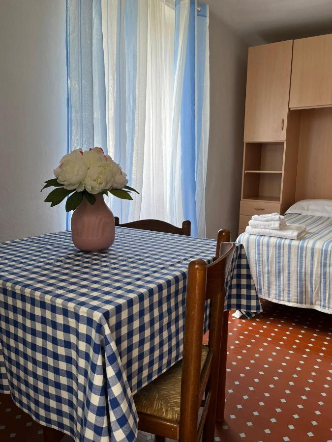 מרינה די מסה Casa Violetta Bed & Breakfast מראה חיצוני תמונה