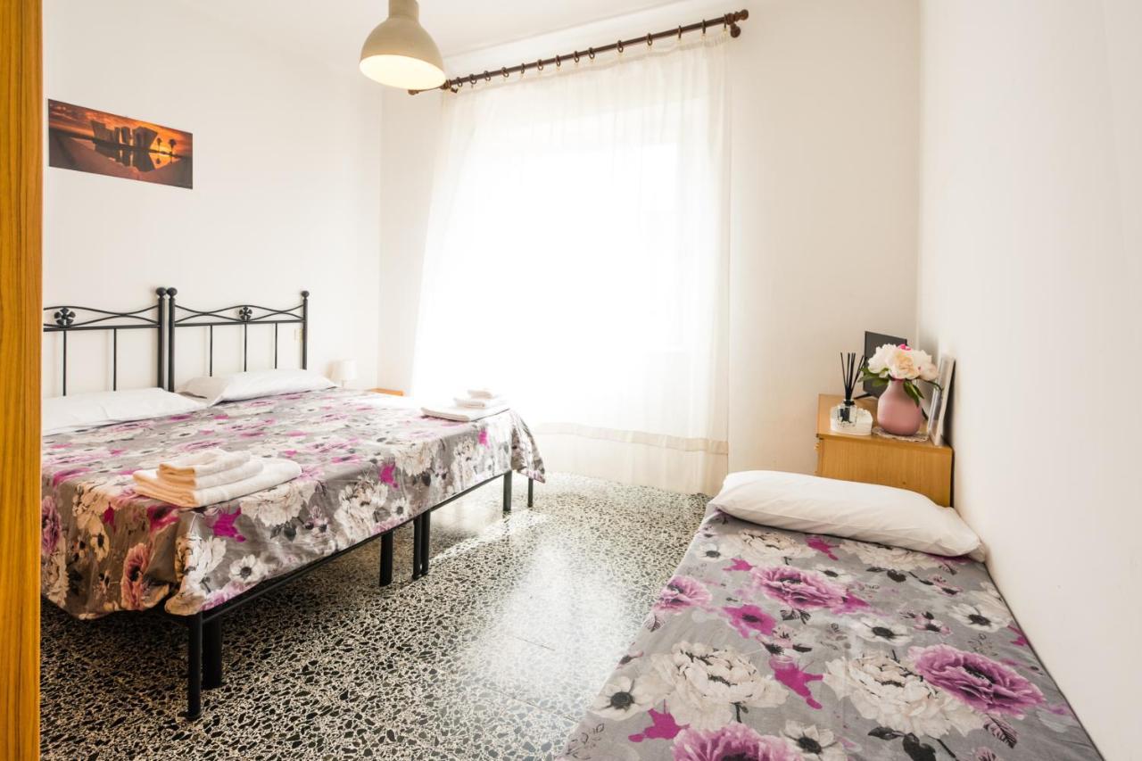 מרינה די מסה Casa Violetta Bed & Breakfast מראה חיצוני תמונה