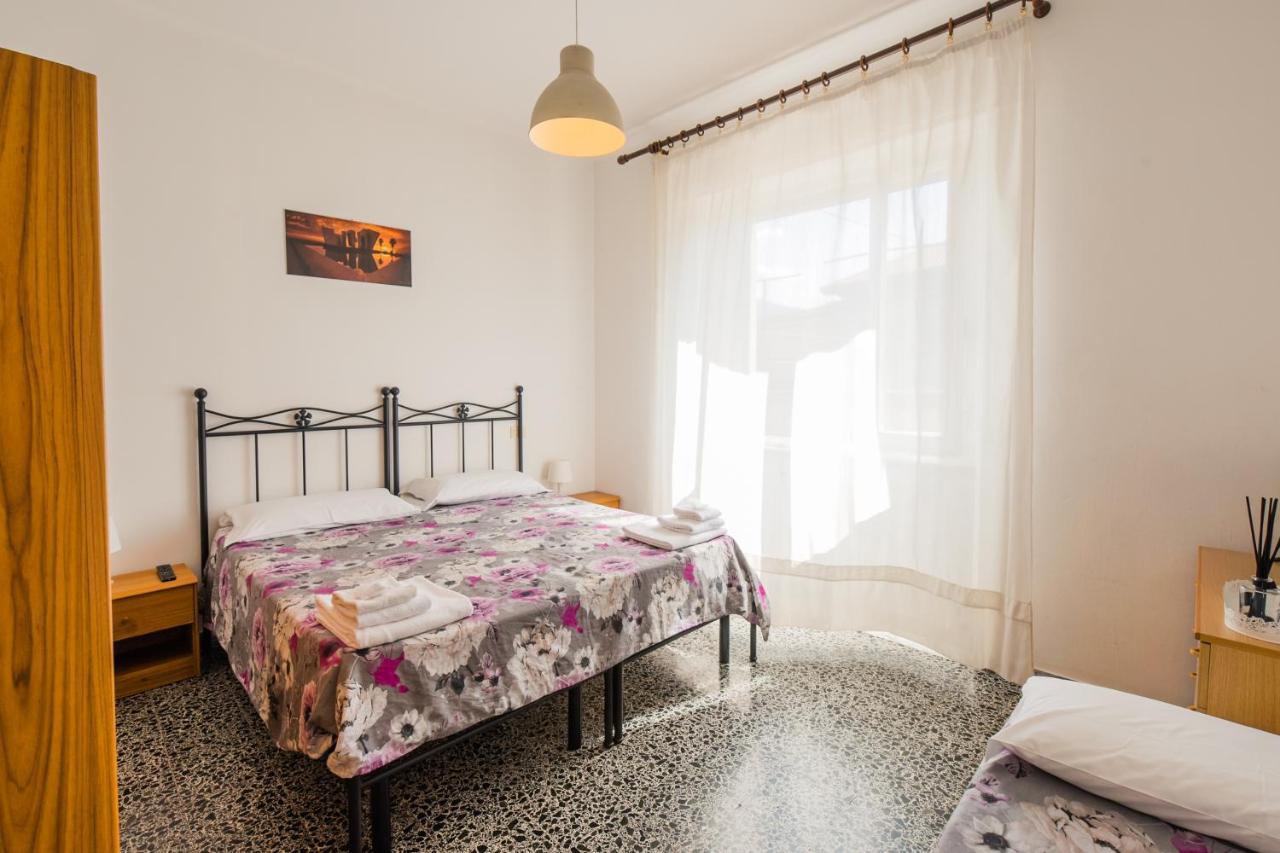 מרינה די מסה Casa Violetta Bed & Breakfast מראה חיצוני תמונה
