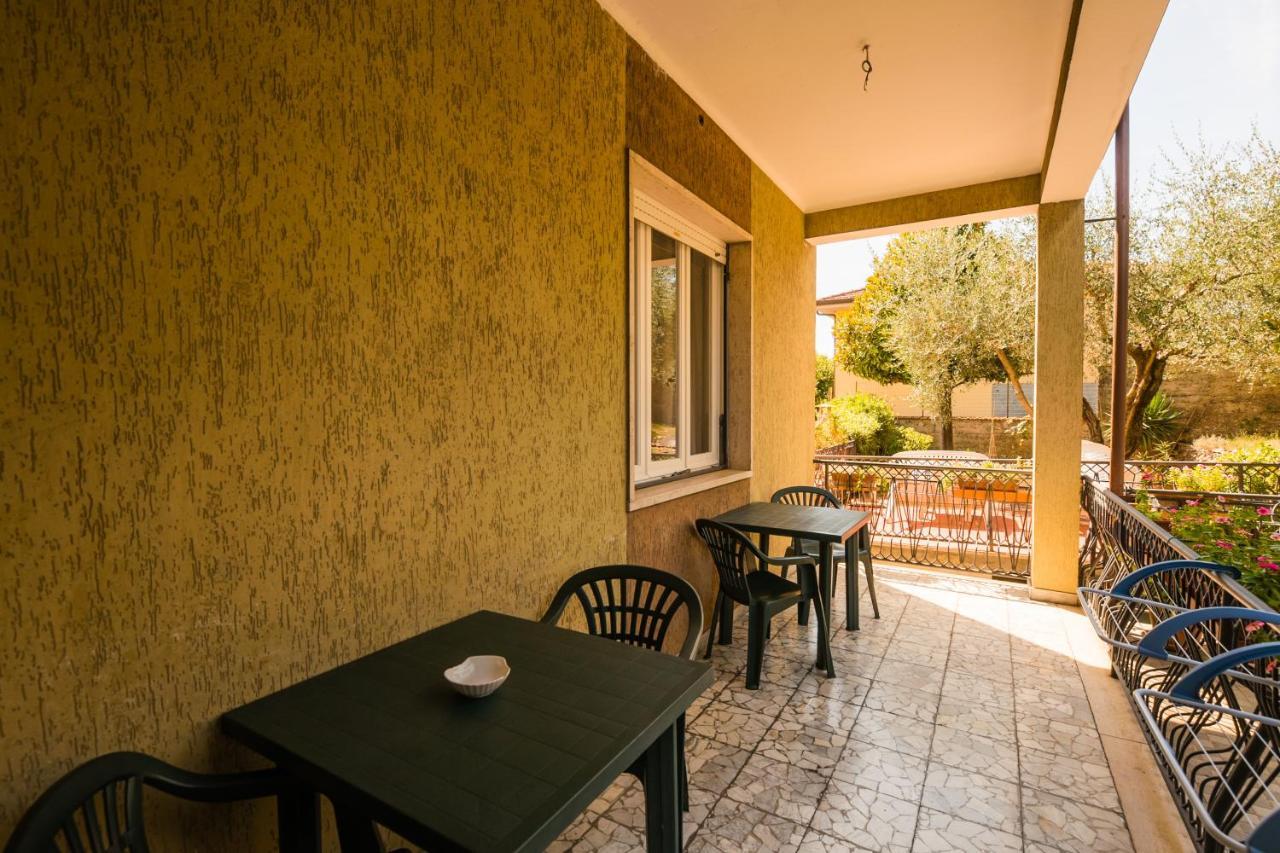 מרינה די מסה Casa Violetta Bed & Breakfast מראה חיצוני תמונה
