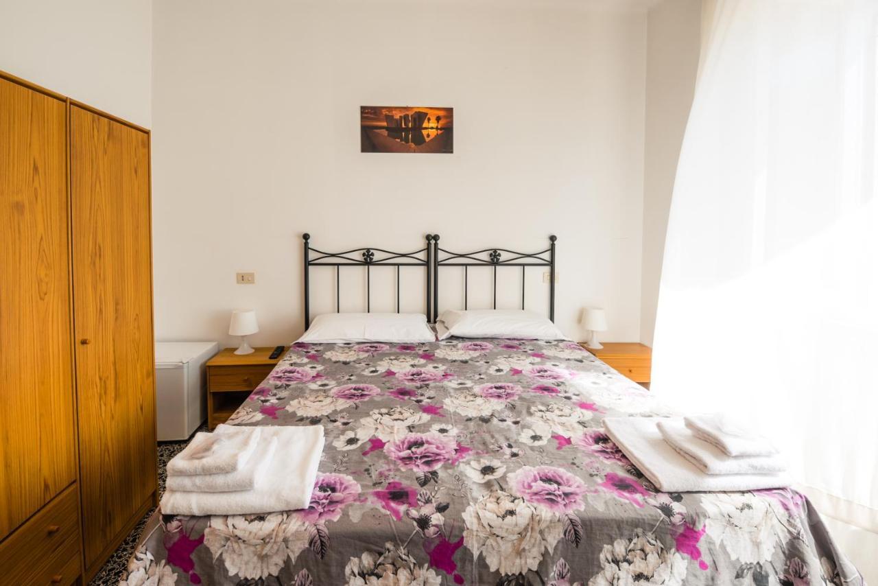 מרינה די מסה Casa Violetta Bed & Breakfast מראה חיצוני תמונה