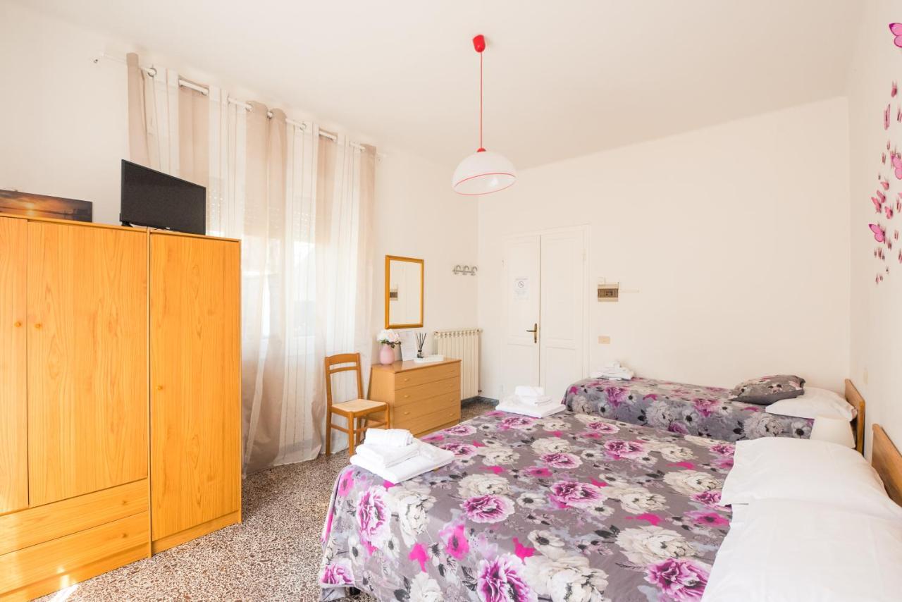 מרינה די מסה Casa Violetta Bed & Breakfast מראה חיצוני תמונה