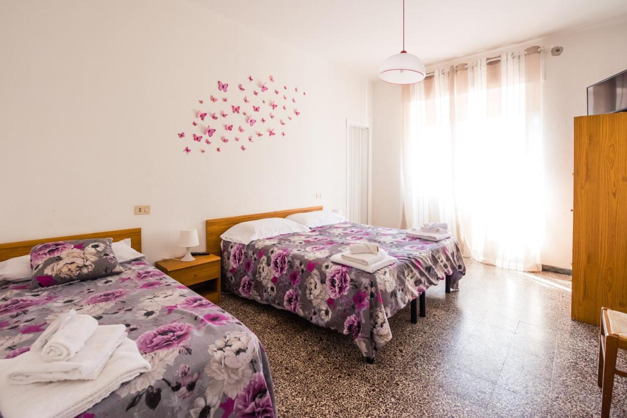 מרינה די מסה Casa Violetta Bed & Breakfast מראה חיצוני תמונה